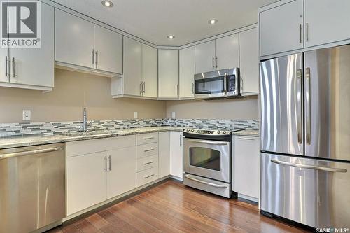 207 2300 Broad Street, Regina, SK - Indoor Photo Showing Kitchen With Upgraded Kitchen