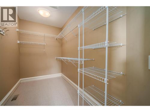 2532 Tuscany Drive, West Kelowna, BC - Indoor With Storage