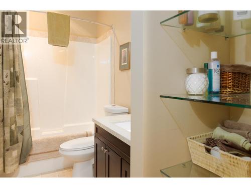 2532 Tuscany Drive, West Kelowna, BC - Indoor Photo Showing Bathroom