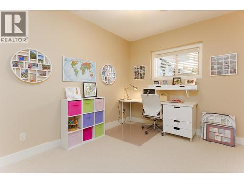 2532 Tuscany Drive, West Kelowna, BC - Indoor Photo Showing Office