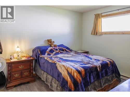 861 2Nd Avenue, Mcbride, BC - Indoor Photo Showing Bedroom