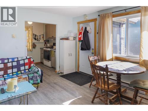 861 2Nd Avenue, Mcbride, BC - Indoor Photo Showing Dining Room