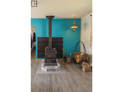 861 2Nd Avenue, Mcbride, BC - Indoor