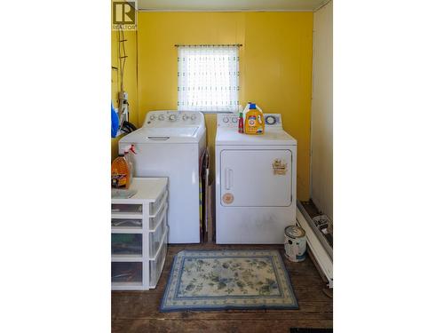861 2Nd Avenue, Mcbride, BC - Indoor Photo Showing Laundry Room