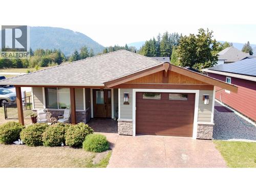 1132 Willow Row, Sicamous, BC - Outdoor With Facade