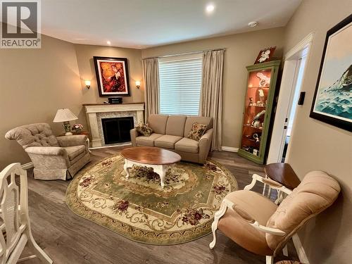 1132 Willow Row, Sicamous, BC - Indoor Photo Showing Living Room With Fireplace