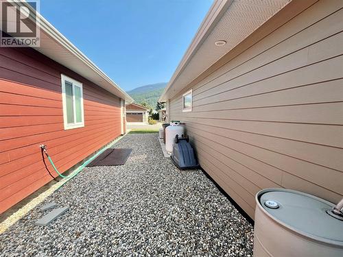 1132 Willow Row, Sicamous, BC - Outdoor With Exterior