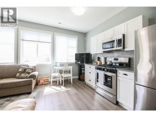 2450 Radio Tower Road Unit# 202, Oliver, BC - Indoor