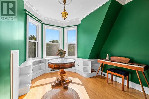 146 Hamilton Avenue, St. John'S, NL - Indoor