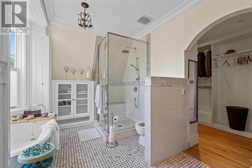 146 Hamilton Avenue, St. John'S, NL - Indoor Photo Showing Bathroom