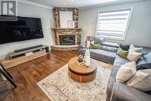 2344 Kenbarb Road, Mississauga, ON - Indoor Photo Showing Living Room With Fireplace