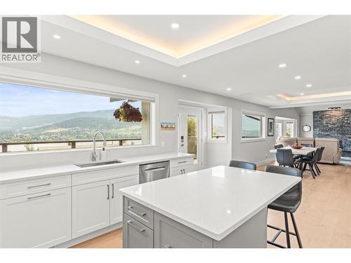 Kitchen - 8990 College Drive, Coldstream, BC - Indoor