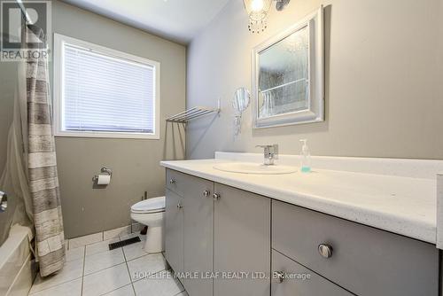 927 #97 Regional Road, Hamilton, ON - Indoor Photo Showing Bathroom
