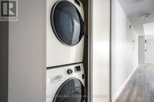 108 - 2 Anchorage Crescent, Collingwood, ON - Indoor Photo Showing Laundry Room