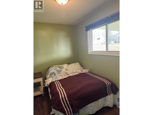 231 Centennial Drive, Mackenzie, BC - Indoor Photo Showing Bedroom