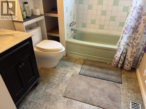 231 Centennial Drive, Mackenzie, BC - Indoor Photo Showing Bathroom