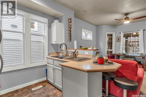 2231 Quebec Street, Regina, SK - Indoor