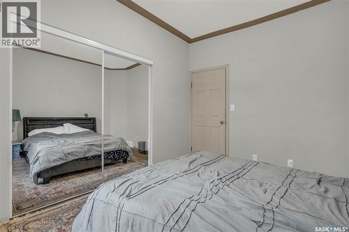 2231 Quebec Street, Regina, SK - Indoor Photo Showing Bedroom