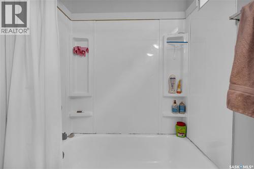 2231 Quebec Street, Regina, SK - Indoor