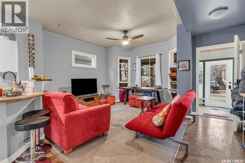 2231 Quebec Street, Regina, SK - Indoor Photo Showing Other Room