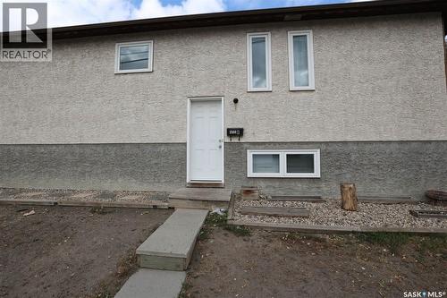 1580 Lacon Street, Regina, SK - Outdoor