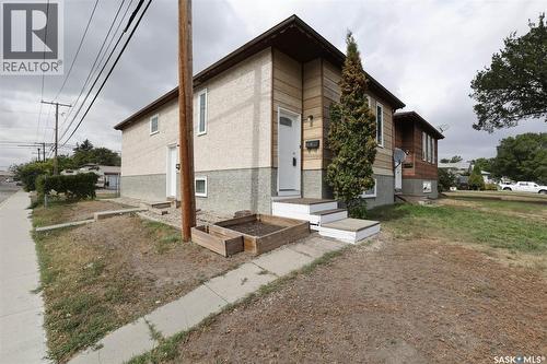 1580 Lacon Street, Regina, SK - Outdoor