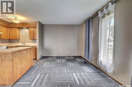 1580 Lacon Street, Regina, SK - Indoor