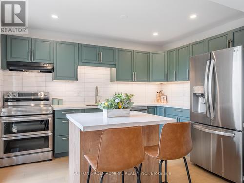 42 - 765 Oklahoma Drive, Pickering, ON - Indoor Photo Showing Kitchen With Stainless Steel Kitchen With Upgraded Kitchen