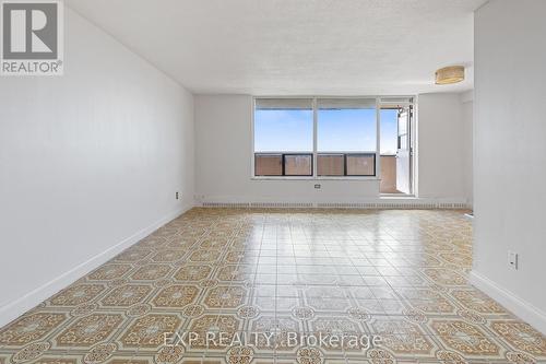 2006 - 3390 Weston Road, Toronto, ON - Indoor Photo Showing Other Room