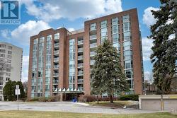 404 - 1225 NORTH SHORE BOULEVARD E  Burlington, ON L7S 1Z6