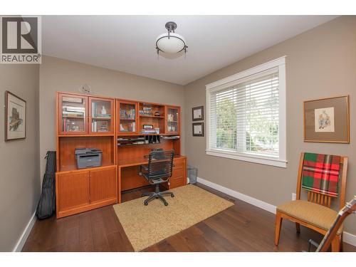 733 Hart Lane, Vernon, BC - Indoor Photo Showing Office
