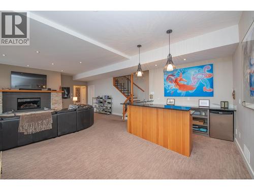 733 Hart Lane, Vernon, BC - Indoor With Fireplace