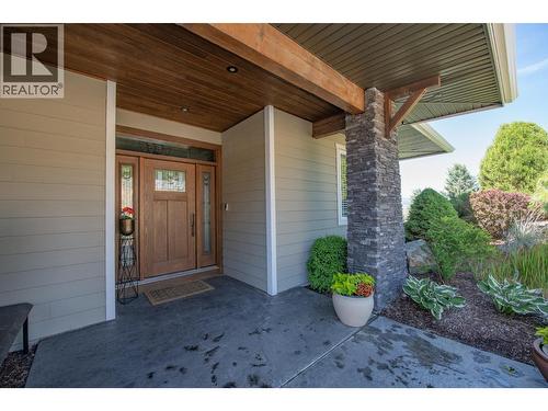 733 Hart Lane, Vernon, BC - Outdoor With Exterior