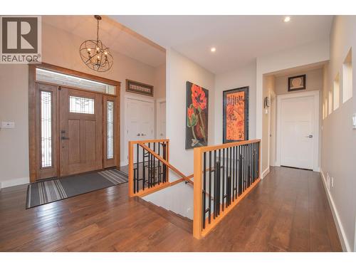 733 Hart Lane, Vernon, BC - Indoor Photo Showing Other Room