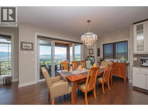 733 Hart Lane, Vernon, BC - Indoor Photo Showing Dining Room