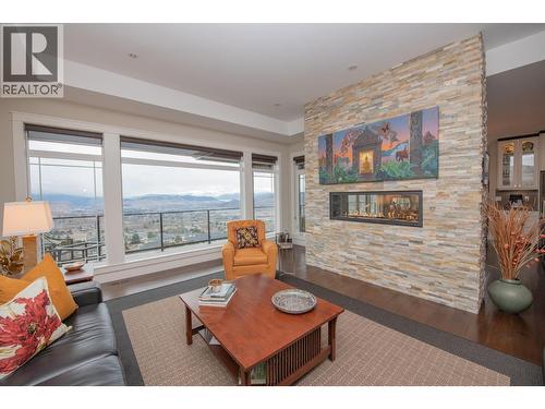733 Hart Lane, Vernon, BC - Indoor Photo Showing Living Room With Fireplace