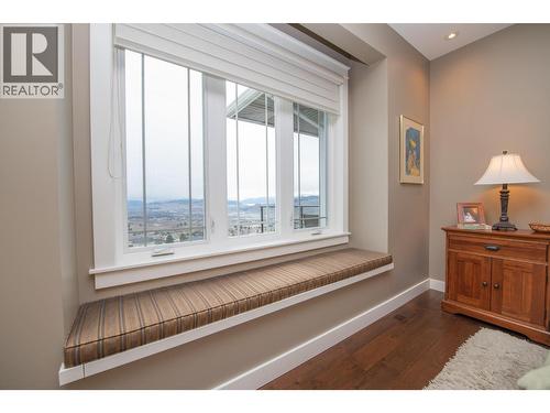 733 Hart Lane, Vernon, BC - Indoor Photo Showing Other Room