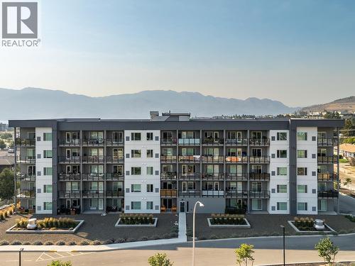 2345 Butt Road Unit# 513, West Kelowna, BC - Outdoor With Facade