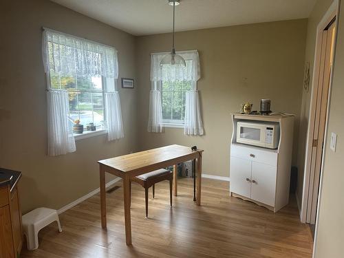 206 3Rd Street W, Swan River, MB - Indoor