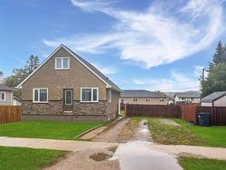 43 2nd Avenue SW  Minnedosa, MB R0J 1E0