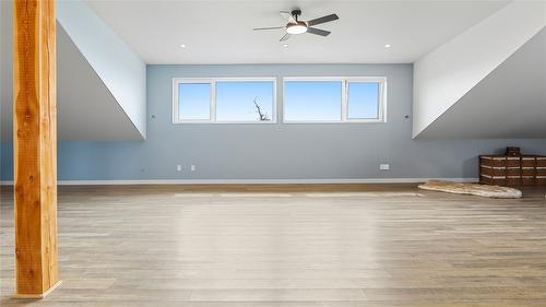 137 Eagle Point, Osoyoos, BC - Indoor Photo Showing Other Room