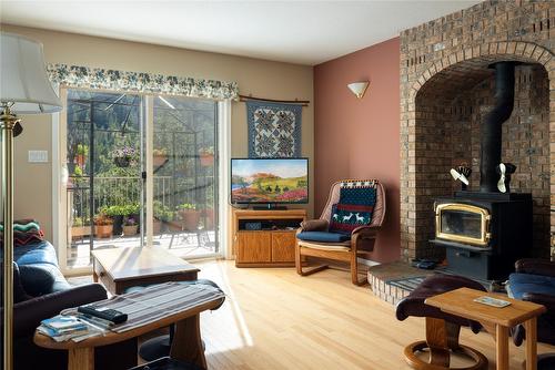 440 Grainger Road, Kelowna, BC - Indoor Photo Showing Other Room With Fireplace