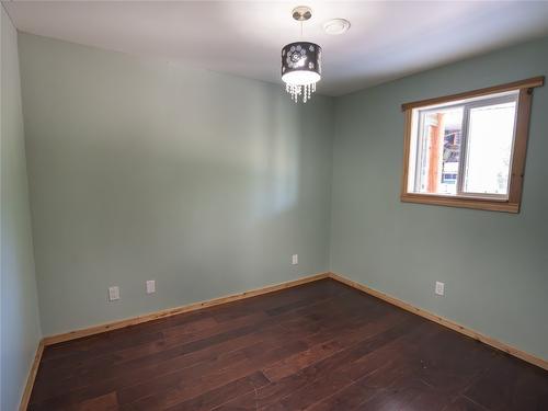 1205 Maple Street, Okanagan Falls, BC - Indoor Photo Showing Other Room