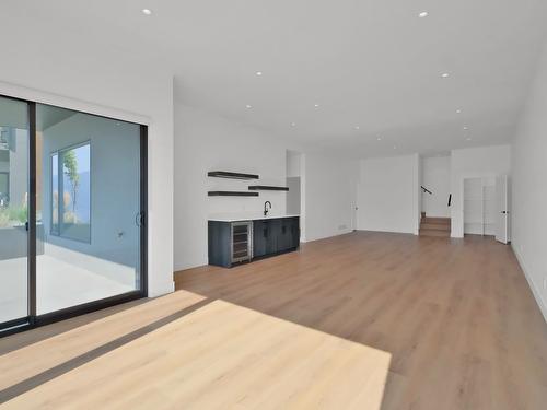 10-9201 Okanagan Centre Road, Lake Country, BC - Indoor