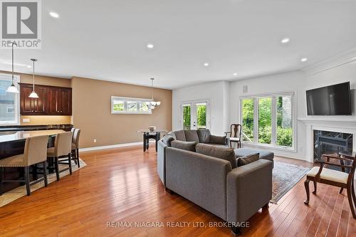 23 Goring Way, Niagara-On-The-Lake (St. Davids), ON - Indoor Photo Showing Living Room With Fireplace