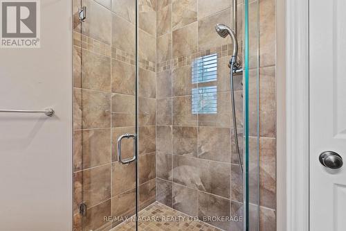 Walk in shower - 23 Goring Way, Niagara-On-The-Lake (St. Davids), ON - Indoor Photo Showing Bathroom
