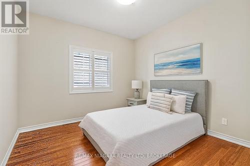 3rd bedroom - 23 Goring Way, Niagara-On-The-Lake (St. Davids), ON - Indoor Photo Showing Bedroom