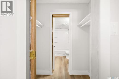 510 2406 Heseltine Road, Regina, SK - Indoor