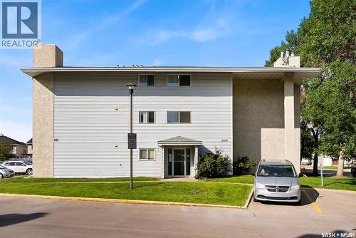 510 2406 Heseltine Road, Regina, SK - Outdoor