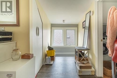 175 Burris Street, Hamilton, ON - Indoor Photo Showing Other Room